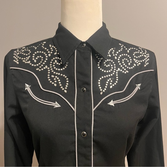 Roper Black Western Shirt with Rhinestones - Picture 8 of 13